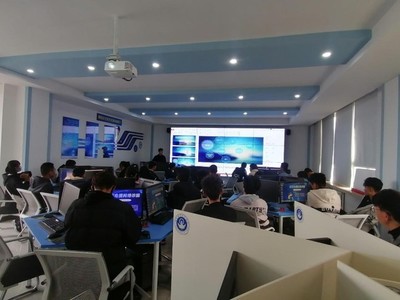 服務(wù)地方經(jīng)濟(jì) 助力網(wǎng)絡(luò)安全建設(shè)——蘭州市安寧區(qū)中小微企業(yè)信息技術(shù)從業(yè)人員網(wǎng)絡(luò)安全意識(shí)培訓(xùn)順利進(jìn)行